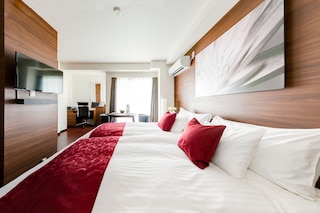 ザ ワン大阪日本橋イースト