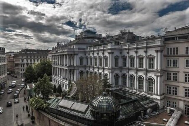 パークリング アパートメンツ