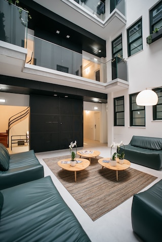 ドウトール アパートメンツ