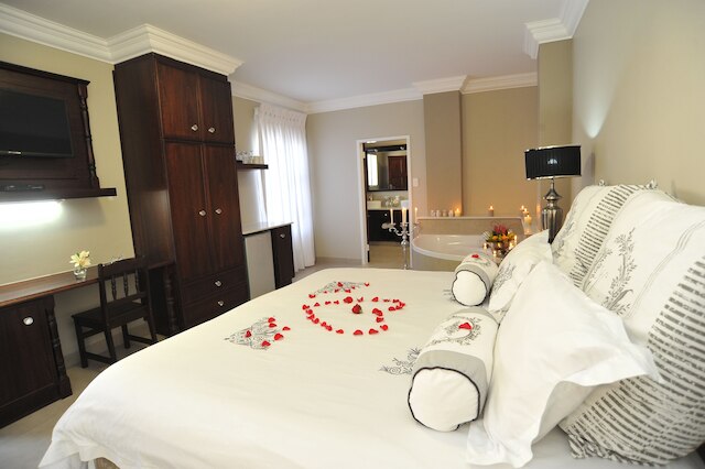 アダト ゲストハウス