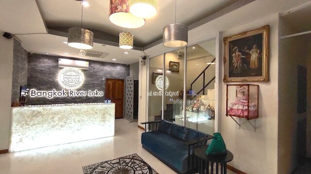 バンコク リバー ロカ ホテル