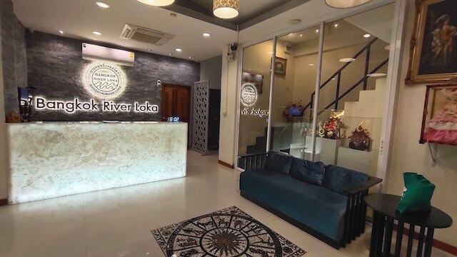 バンコク リバー ロカ ホテル