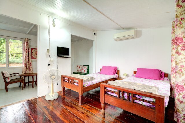 ローズマリー ハウス