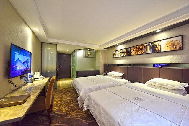 フゥハオ ホテル (富豪山庄)