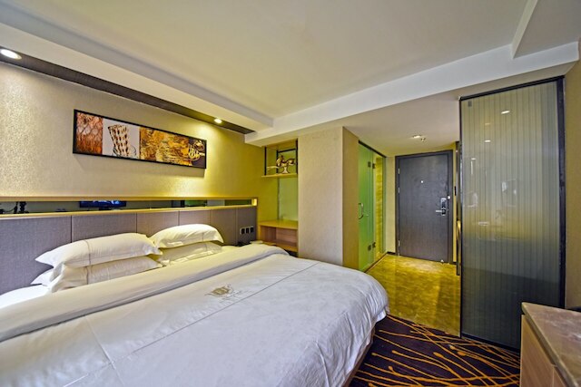 フゥハオ ホテル (富豪山庄)