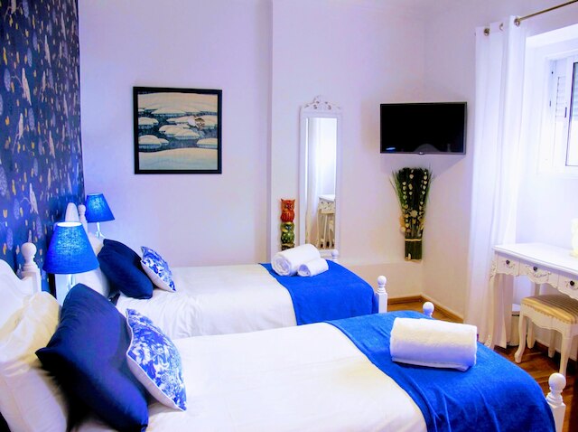 ゲストハウス スイート リベルダーデ