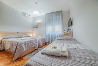 B&B スタジオ 162