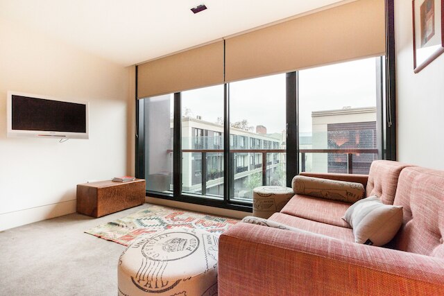 セレステ 1 ベッドルーム イースト メルボルン アパートメント