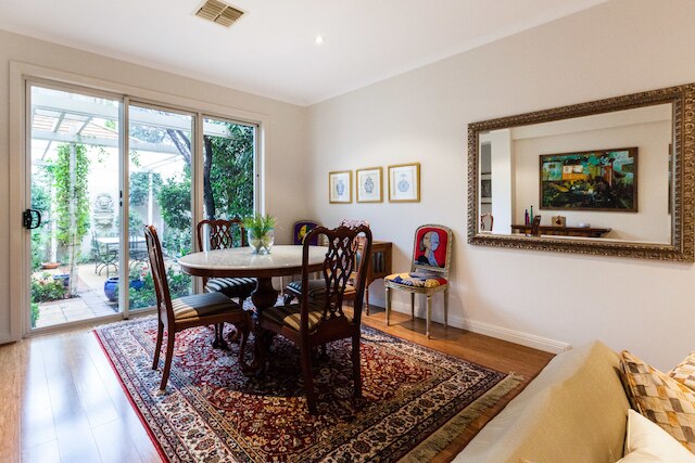 ジャスミン 2 ベッドルーム ポート メルボルン ハウス