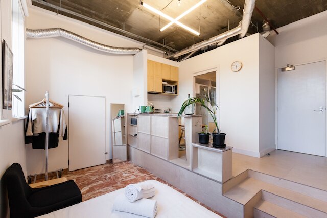 ルシンダ カールトン スタジオ アパートメント