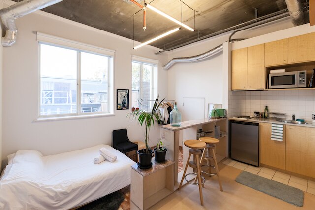 ルシンダ カールトン スタジオ アパートメント