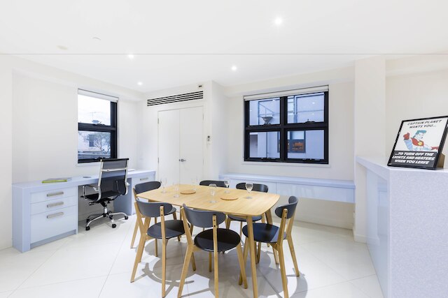 マディソン 3 ベッドルーム ポート メルボルン アパートメント