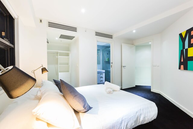 マディソン 3 ベッドルーム ポート メルボルン アパートメント