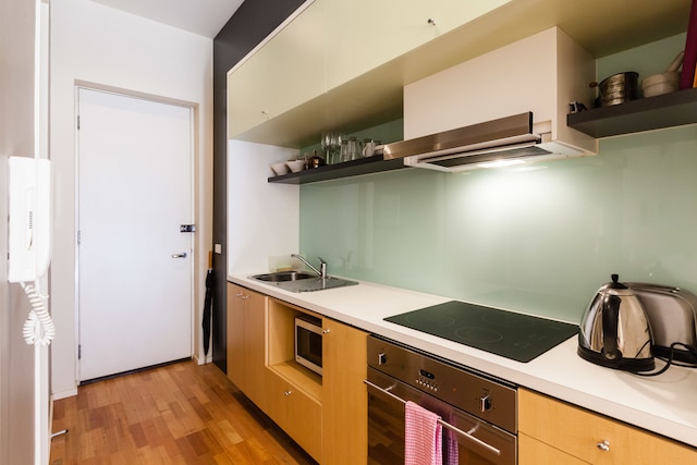 テニソン リッチモンド スタジオ アパートメント