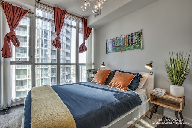 ニュー モダン - DT キング W スペーシャス 3 ベッドルーム