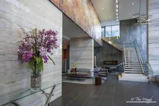 ニュー モダン - DT キング W スペーシャス 3 ベッドルーム