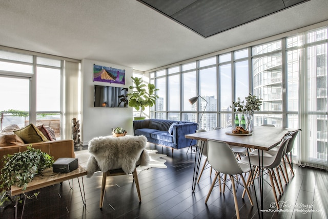 ニュー モダン - DT キング W スペーシャス 3 ベッドルーム