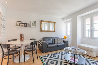 リスボン デラックス フラット イン プリンシぺ レアル