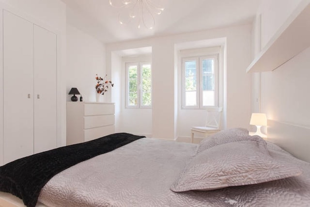 リスボン デラックス フラット イン プリンシぺ レアル