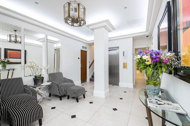 ラック サービスド アパートメンツ