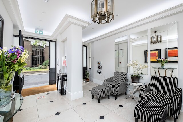 ラック サービスド アパートメンツ