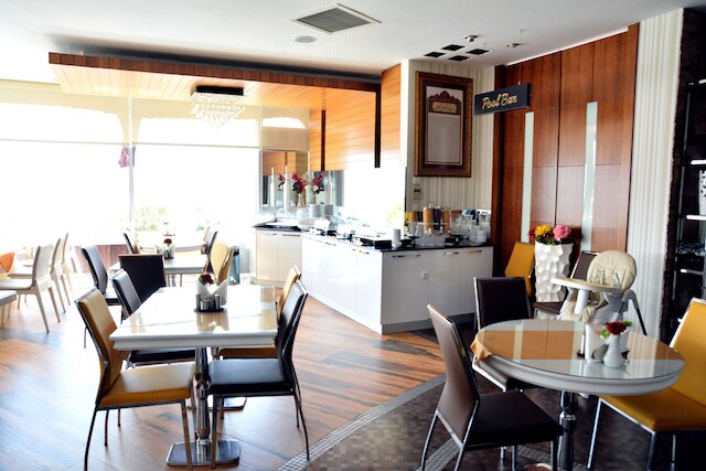 ビジネス グランド ホテル