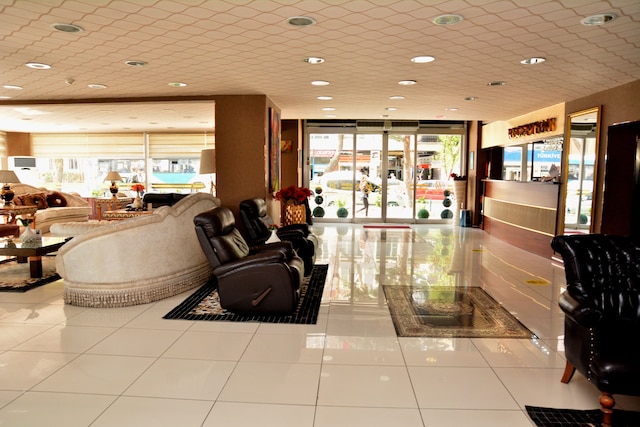 ビジネス グランド ホテル