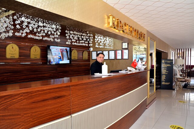 ビジネス グランド ホテル