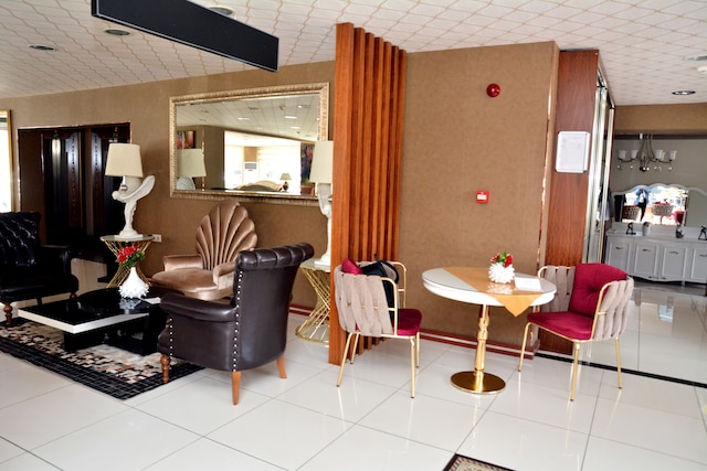 ビジネス グランド ホテル