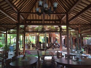 ベッドホット ホームステイ