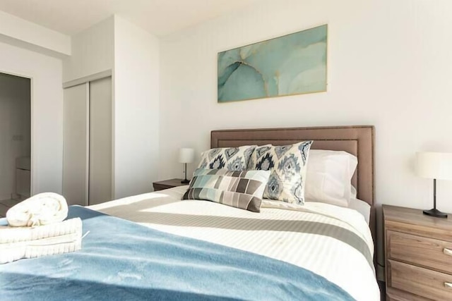 ダウンタウン トロント ラグジュアリー スイーツ