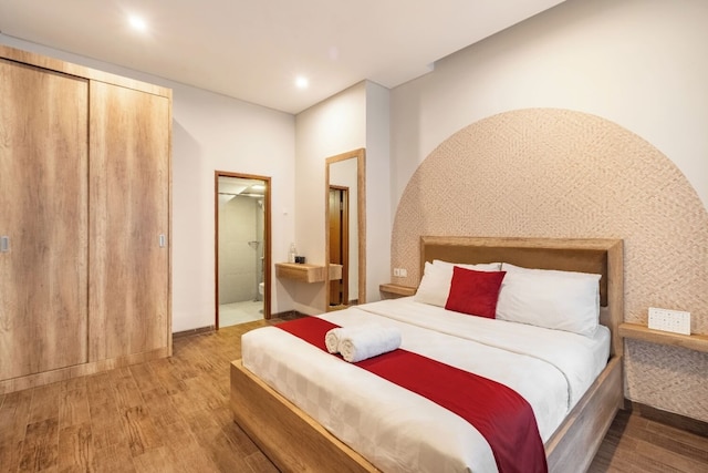 コーブ ヴィラ プラナ ジンバラン