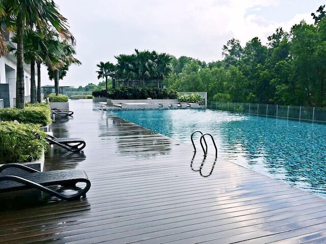 3ベッBルRー ラグジュアリー ジャパニーズ スイート - イオン ブキット インダー