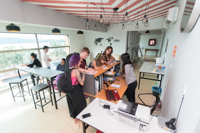 シービュー カプセル ホテル