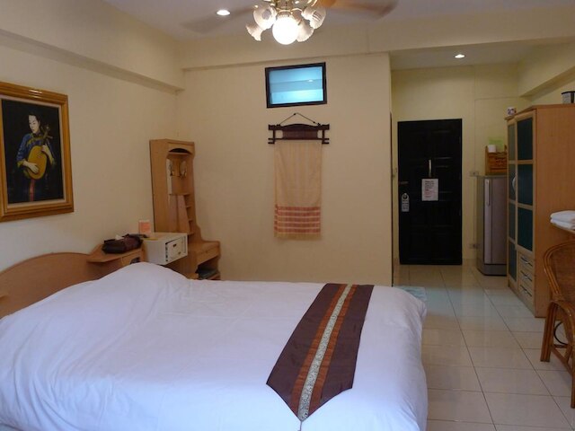 メトロ アパートメンツ