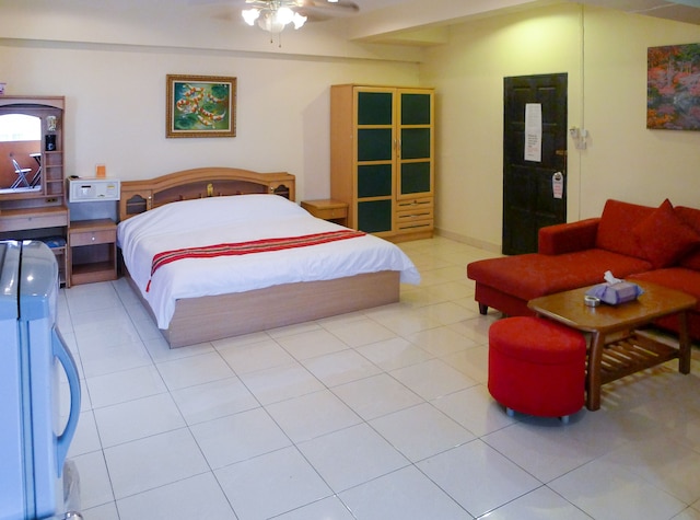 メトロ アパートメンツ