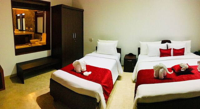 8 プラス ヴィラ