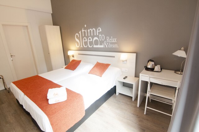 ホスタル ライブ バルセロナ