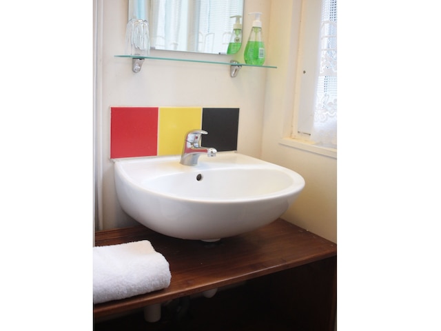 モンマルトル アパートメンツ - モネ