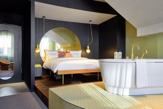 25 アワーズ ホテル ザ サークル