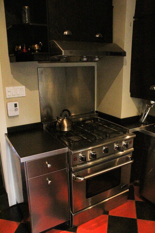 ザ ビショップ ステイズ