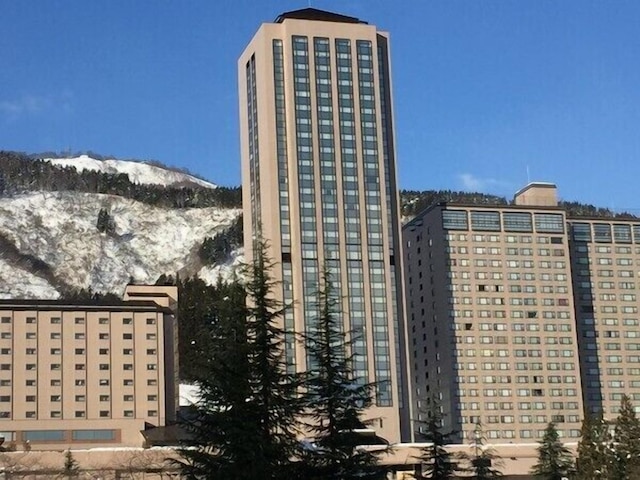 越後湯沢温泉 ガーデンタワーホテル