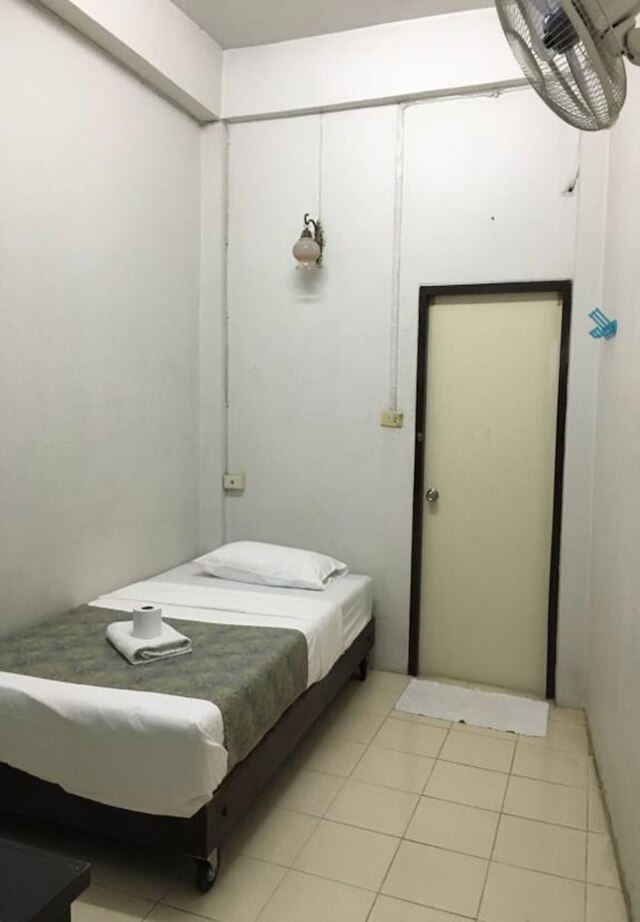 アンパワン ゲストハウス