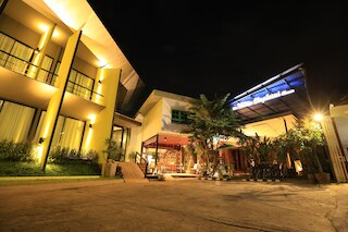 ザ ホワイト エレファント ホーム