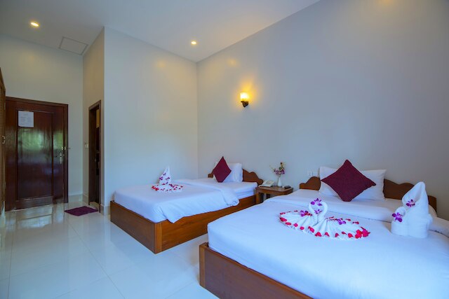 リリー ホリデイ ホテル