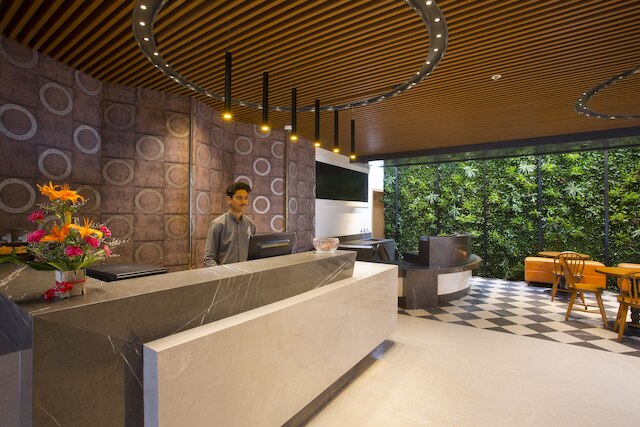 ファウンテン ツリー バイ TGI