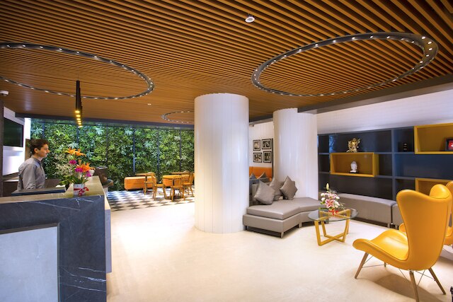 ファウンテン ツリー バイ TGI