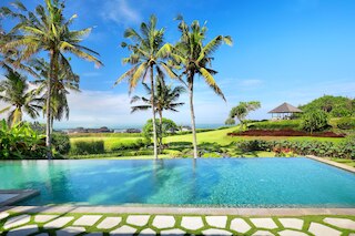 インピアナ プライベート ヴィラズ セマギ