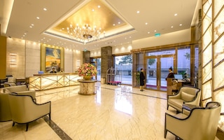 ロイヤル ドラゴン ホテル