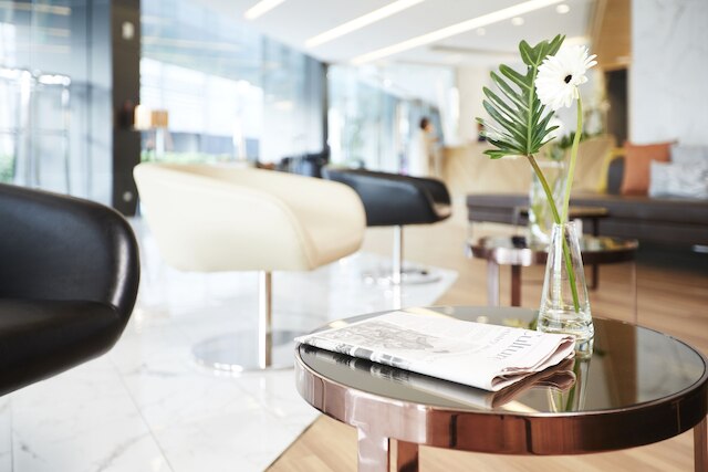 ザ クォーター アリ バイ UHG